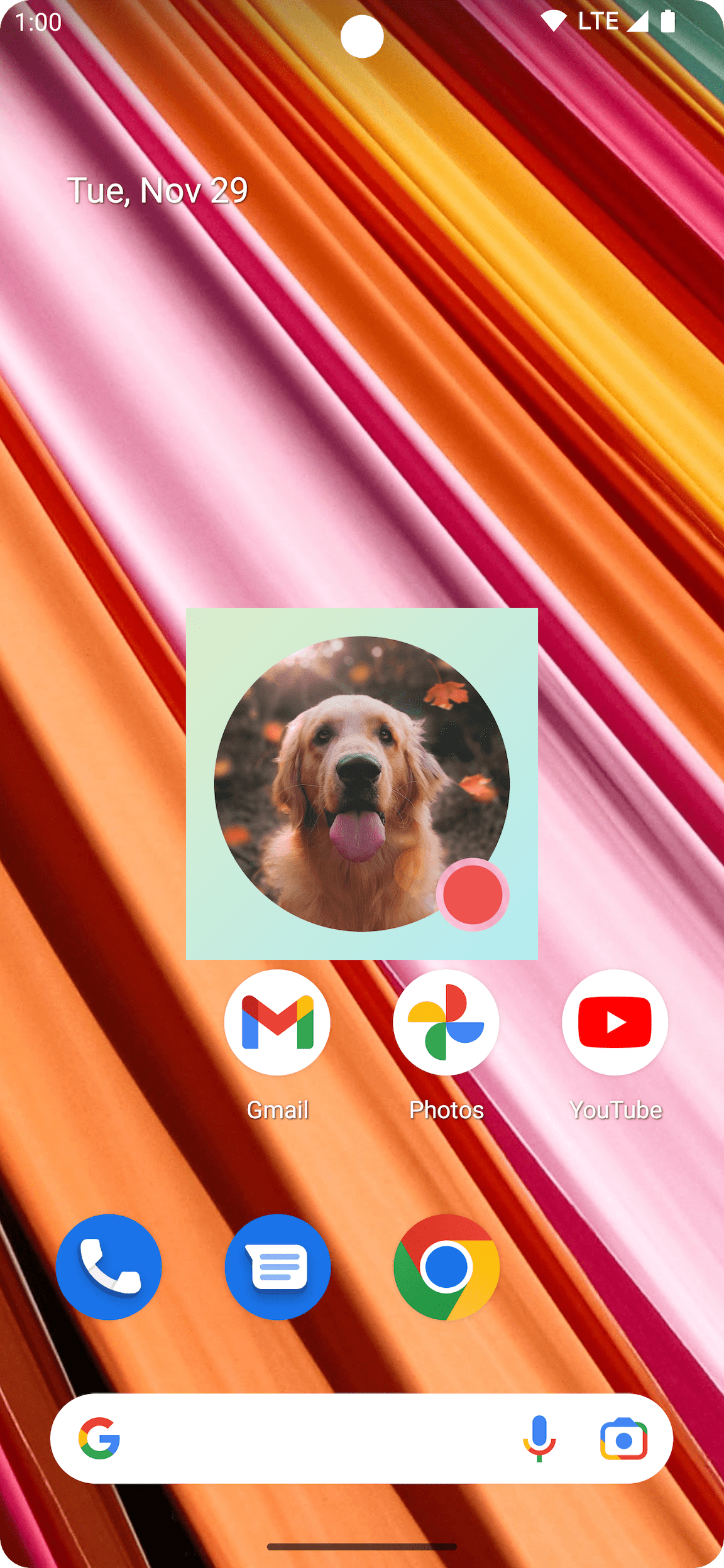 Aucune stratégie de composition définie et utilisation de BlendMode.Clear avec une application dont l'arrière-plan est translucide. Le fond d'écran rose est visible dans la zone entourant le cercle rouge. 