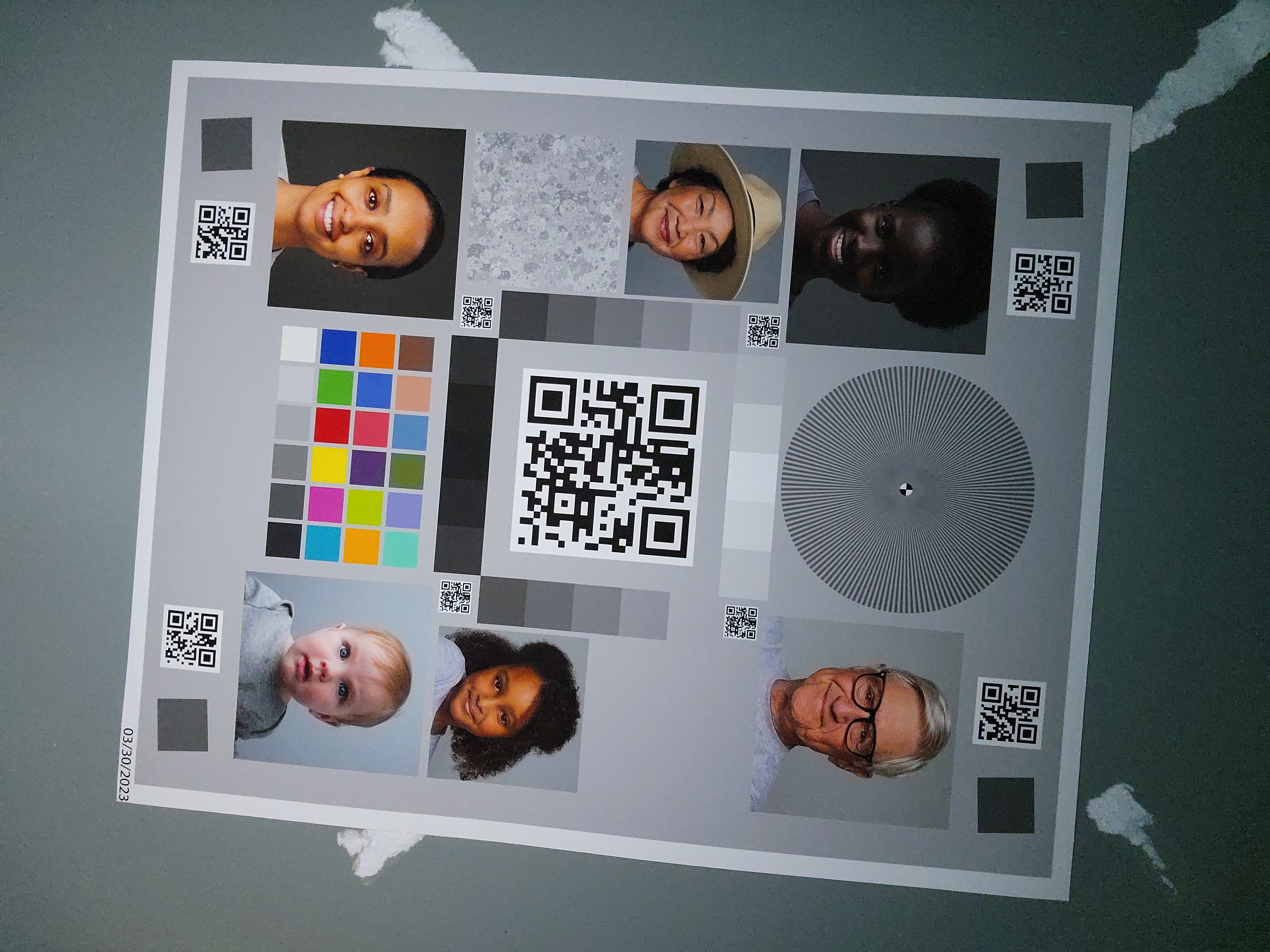 色合い調整なしの鮮明な写真