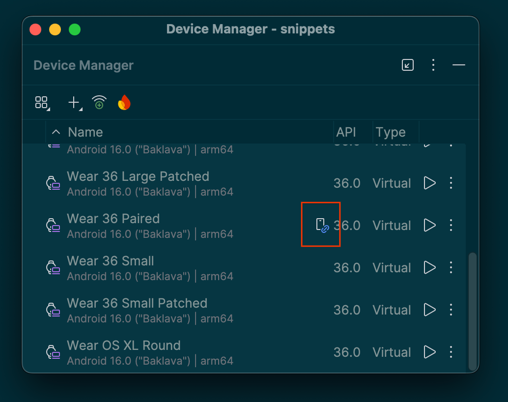 Device Manager نمادهای کوچکی را در کنار دستگاه های جفت شده نشان می دهد